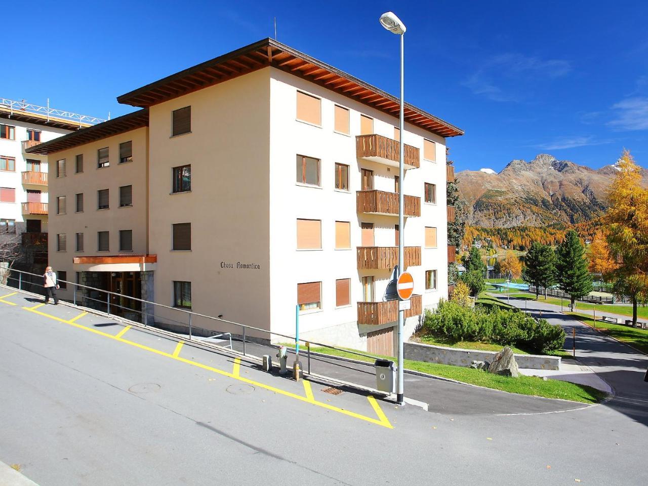 Apartment Chesa Romantica 17 By Interhome St. Moritz Exteriör bild